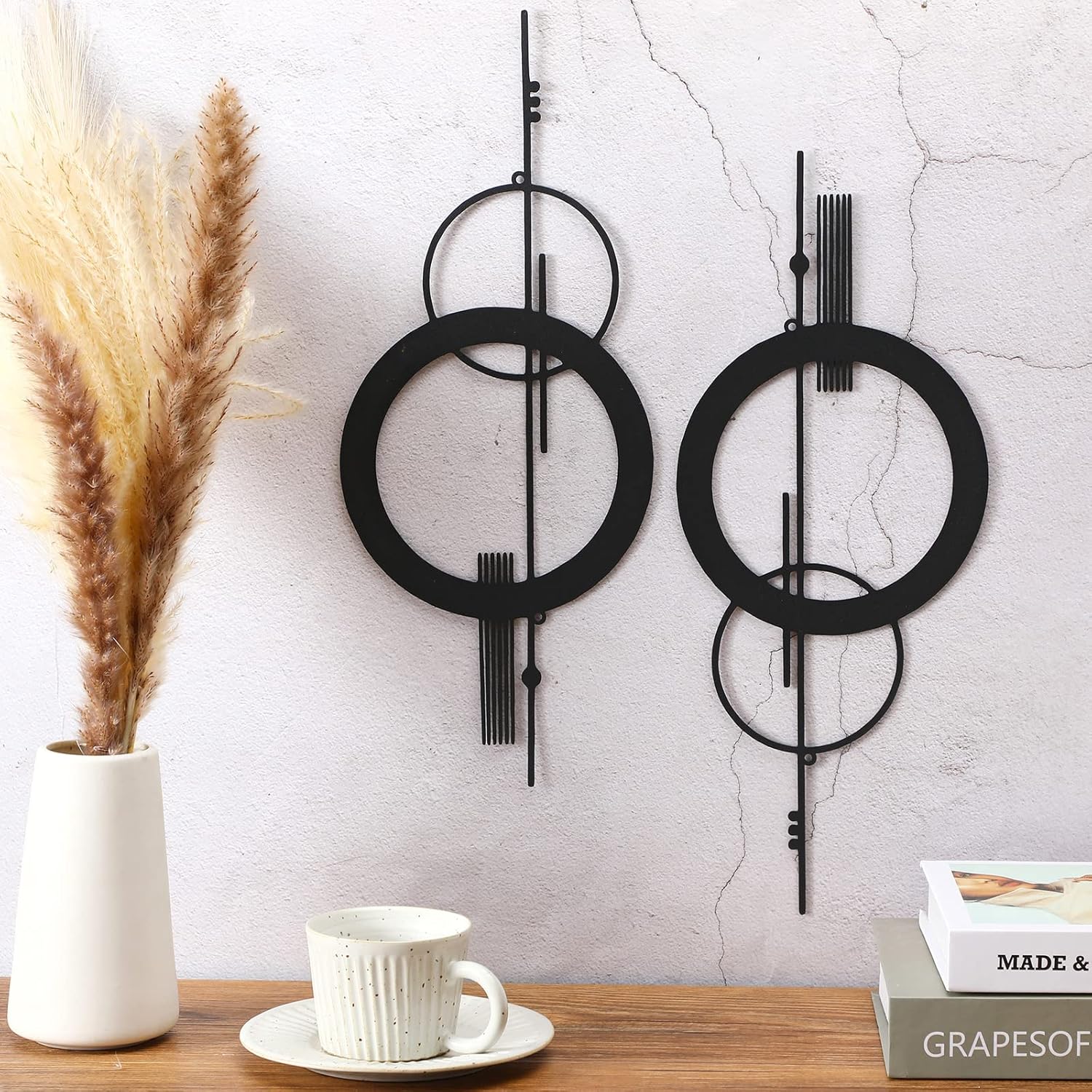 Peryiter 2 Pcs Small Metal Abstract Wall Art 15.7 Inch Black Metal Geometry Wall Decor Minimalist Single Line Art Vertical Sculptures Geometric Modern Hanging for Living Room Bathroom