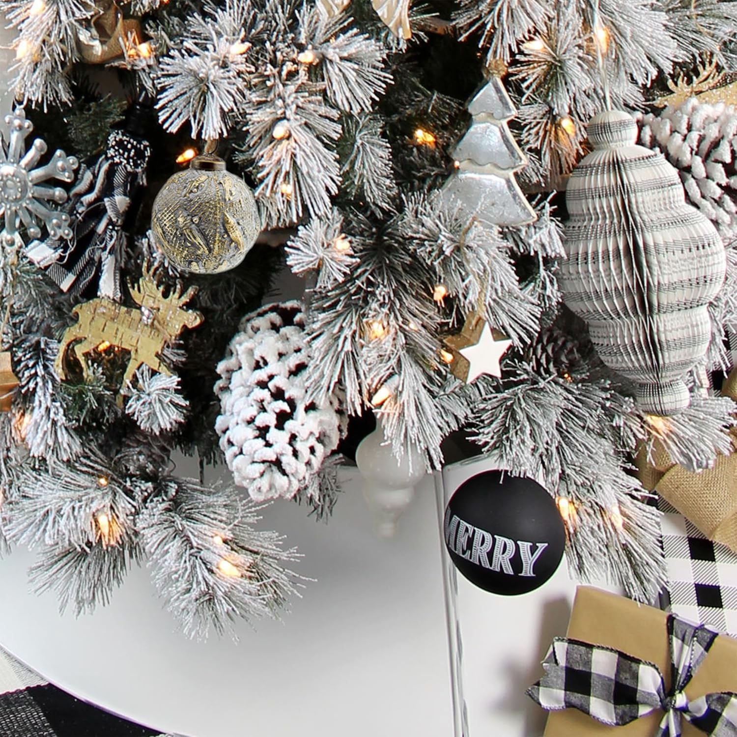 AuldHome Design Farmhouse Ball Ornaments (Set of 6, Antique Gold); Distressed Metal Glass Ball Vintage Style Christmas Decorations